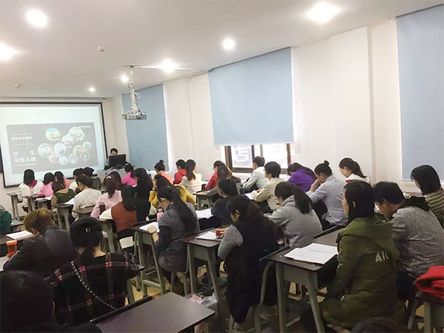 好的培訓(xùn)是成功的一半,學(xué)會計來愛因森就對了 昆明愛因森會計培訓(xùn)