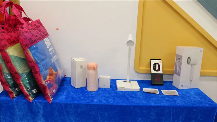 ����ɭ���ӶYƷ