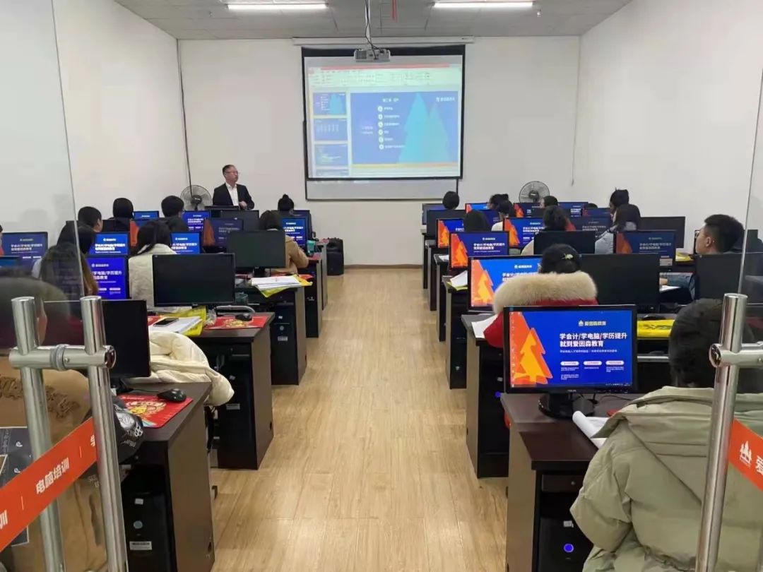 優秀學員訪談 優秀學員訪談