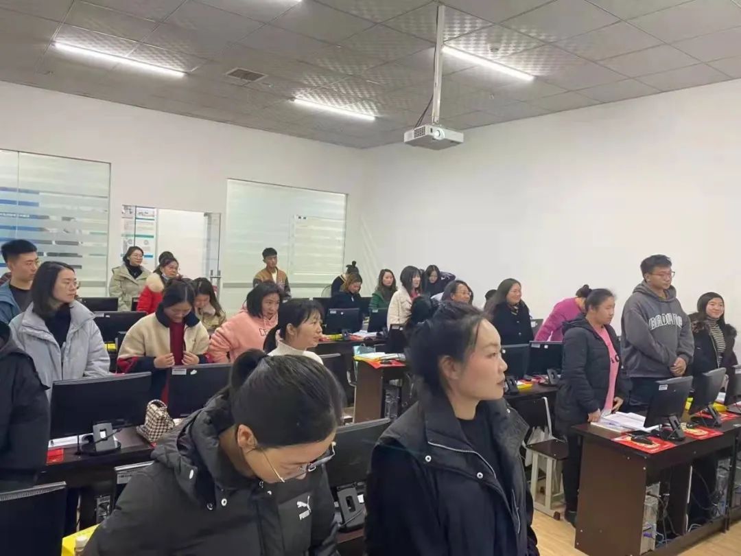 優秀學員訪談 優秀學員訪談