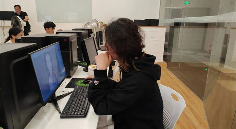 愛(ài)因森學(xué)員風(fēng)采 愛(ài)因森學(xué)員風(fēng)采