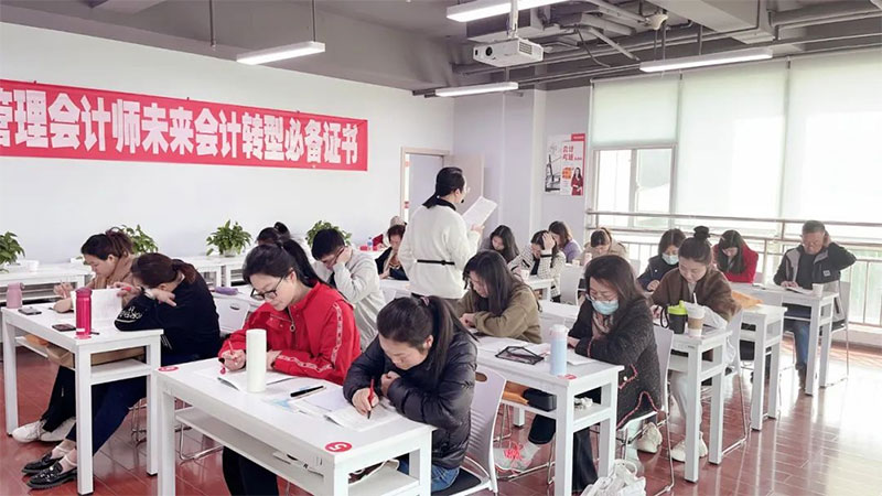 愛因森教育 愛因森教育