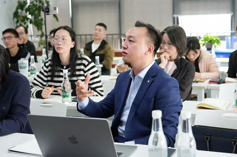 �Ї��¸߽̼��F����׃�ﲿ����(j��ng)���������ώ�