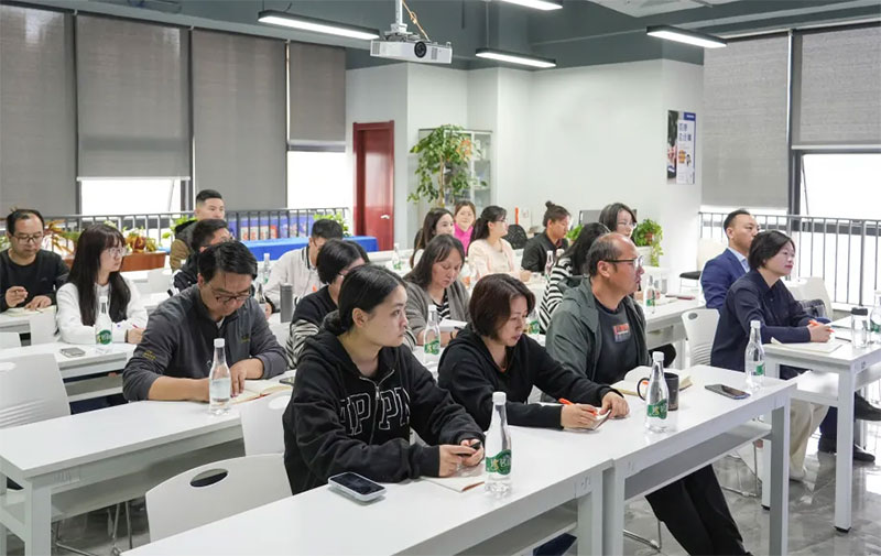 ����ɭ����OAϵ�y(t��ng)������Ӗ(x��n)