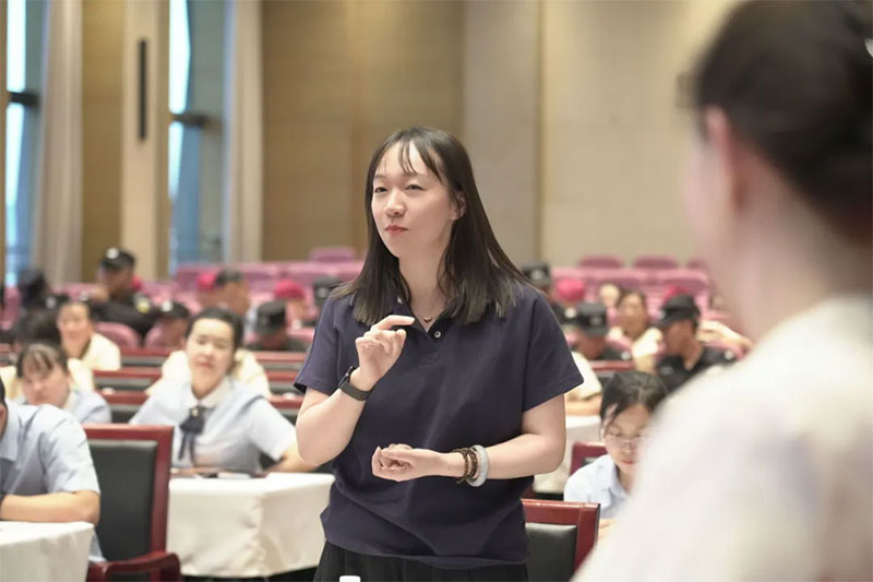 ����ɭ�����ɞ�������Ͷ�˲ŏ���ĺ�������