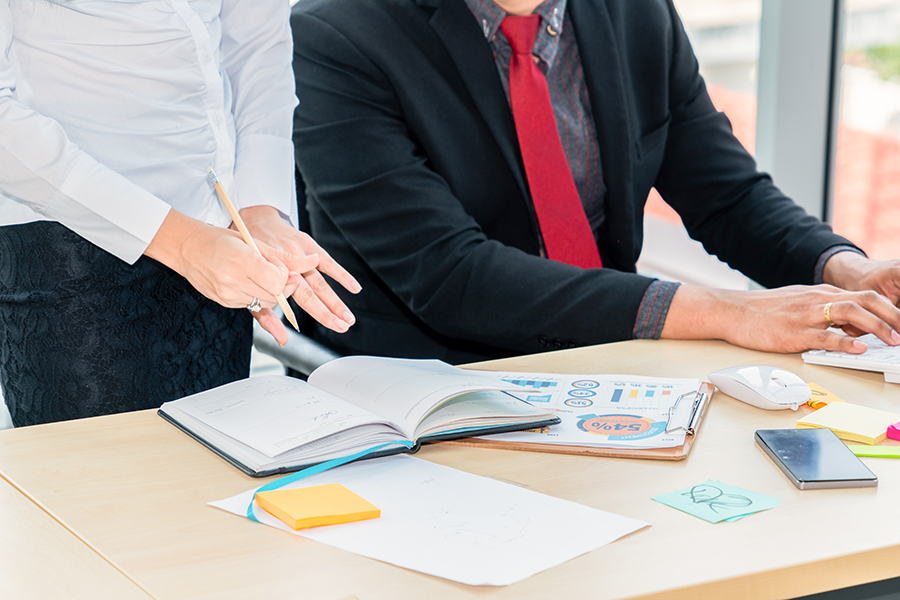 ڱI(y)CαeЩǸнλġͨC